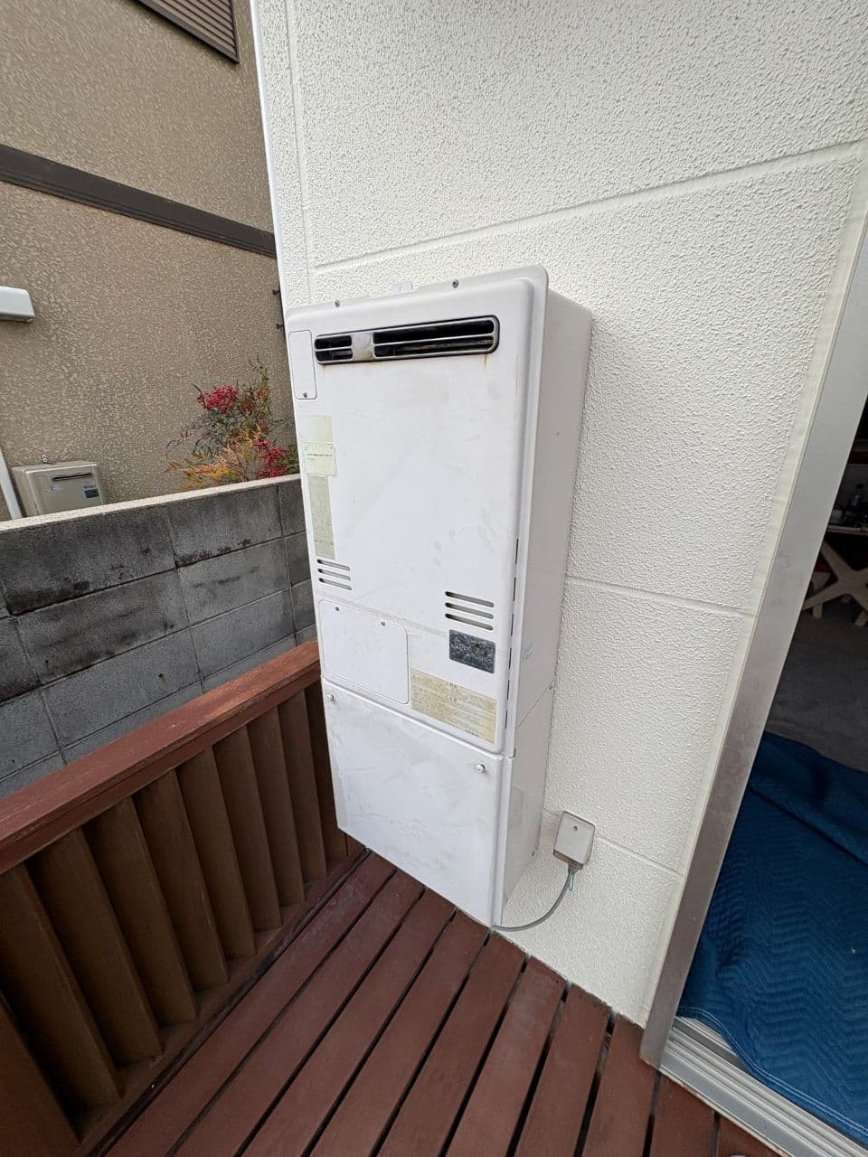 池田市　給湯暖房熱源機　リンナイ　RUFH-V2403SAW2-6（施工前）