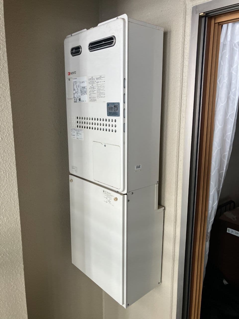 枚方市　給湯暖房熱源機　ノーリツ　GTH-2444AWX3H-1（施工前）